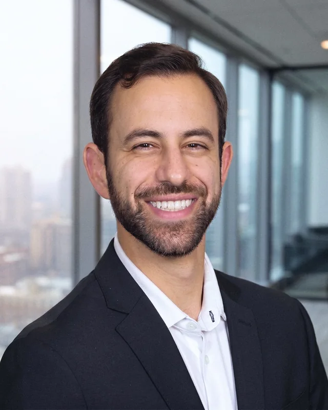 Tyler Ochs, Investment Advisor